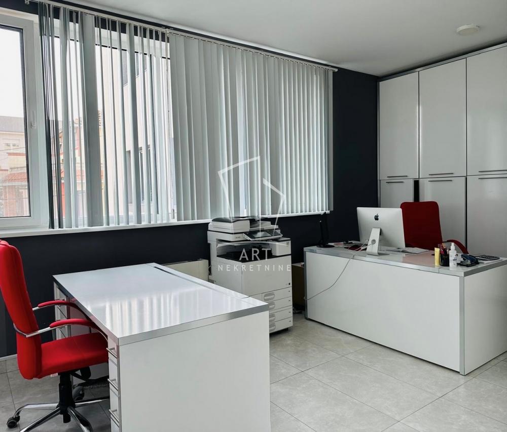 Slika 4 - Anri Matisa,  Lokal za izdavanje, 250m2, 2.000€