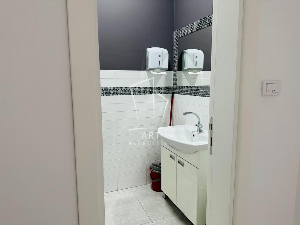 Slika 8 - Anri Matisa,  Lokal za izdavanje, 250m2, 2.000€