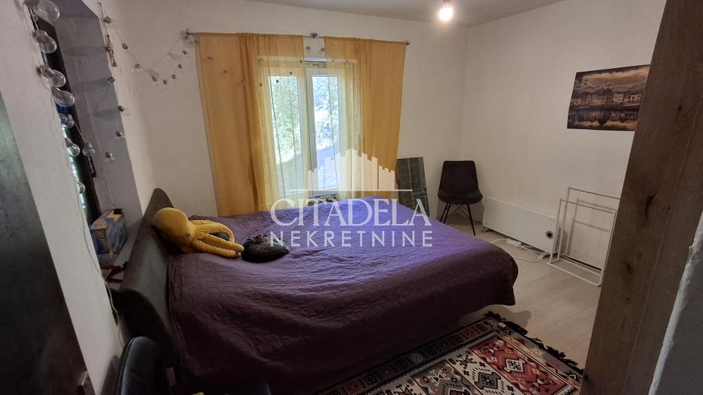Slika 8 - Kosmajskog odreda,  Kuća na prodaju, 73m2, 60.000€