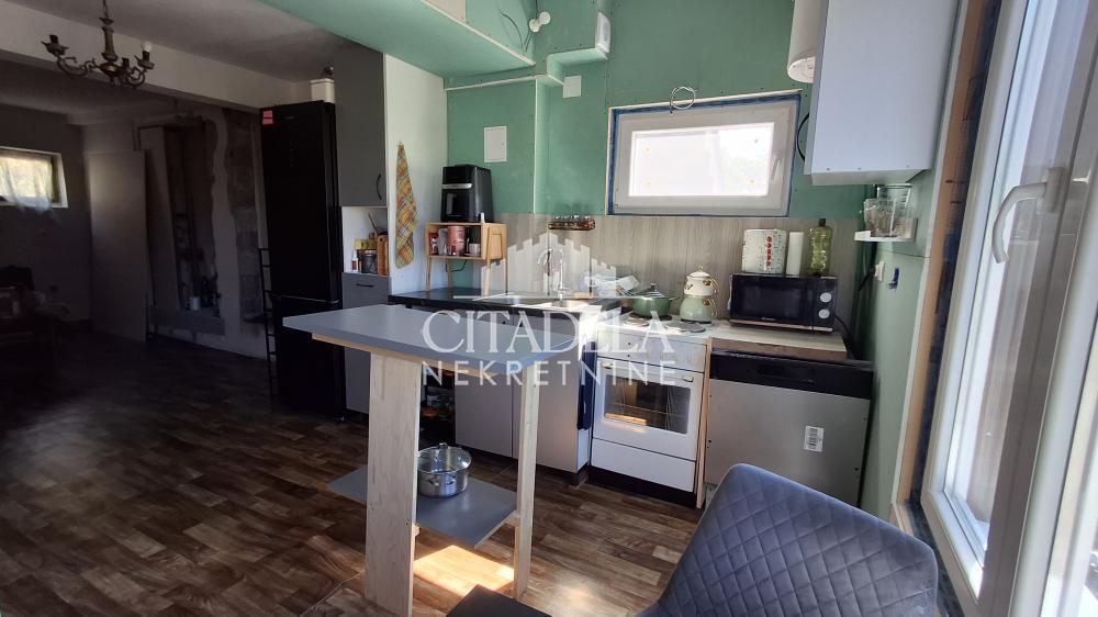 Slika 3 - Kosmajskog odreda,  Kuća na prodaju, 73m2, 60.000€