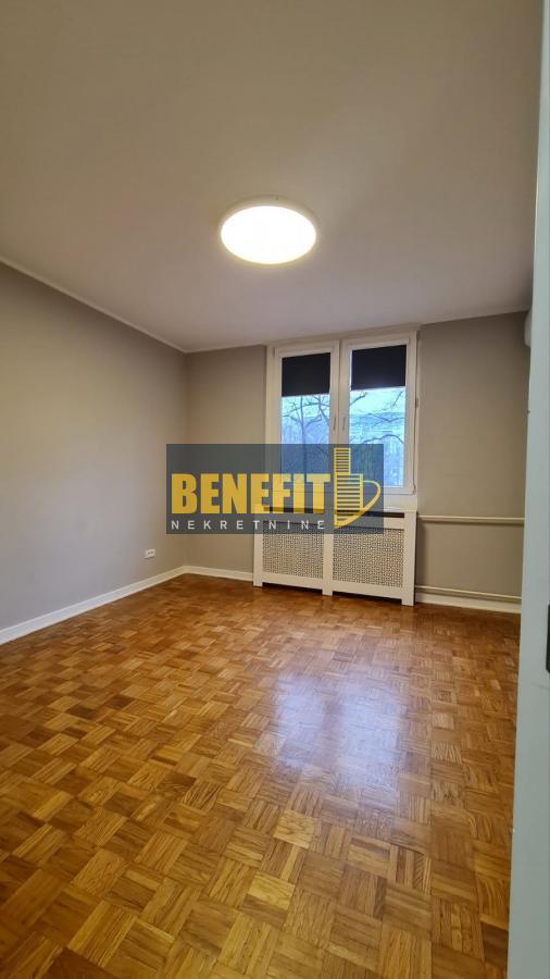 Slika 1 -  Lokal za izdavanje, 82m2, 1.000€