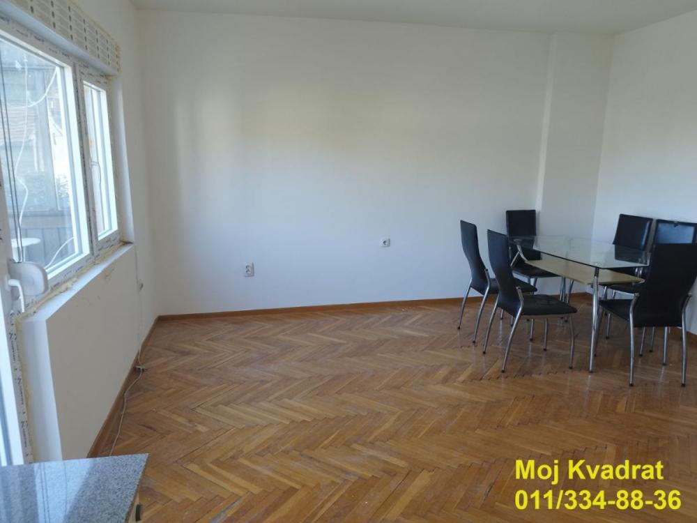 Slika 1 - Četvorosoban stan za izdavanje, 110m2, 500€