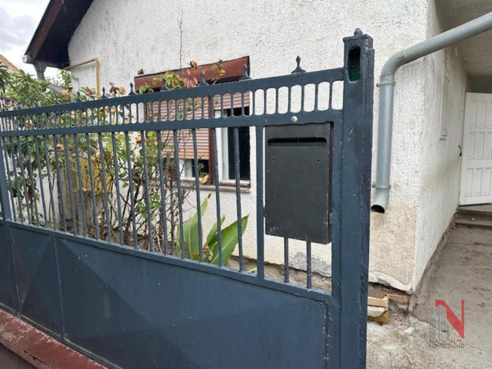 Slika 11 - Dimitrija Davidovića,  Kuća na prodaju, 83m2, 136.000€