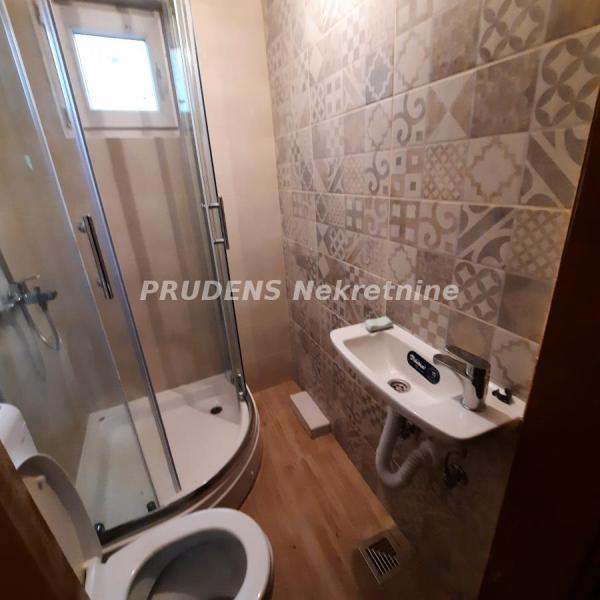 Slika 7 - Radomira Jovičića Racka,  Kuća za izdavanje, 72m2, 400€