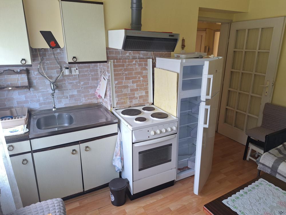 Slika 1 - Dvosoban stan za izdavanje, 52m2, 350€