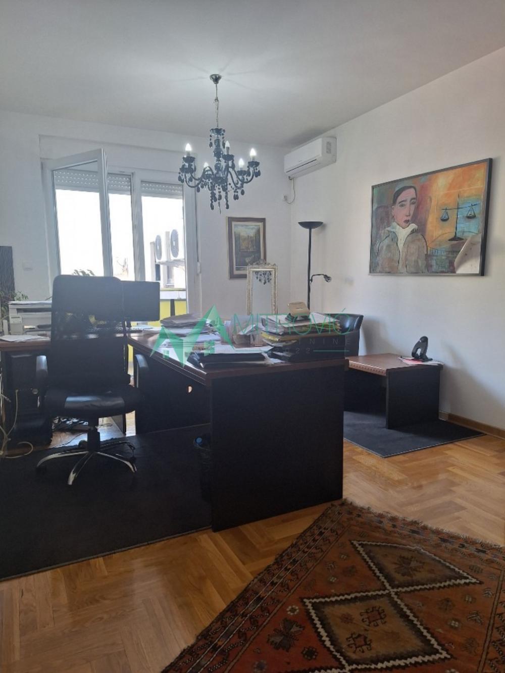 Glavna slika -Jednoiposoban stan na prodaju, 38m2, 126.000€