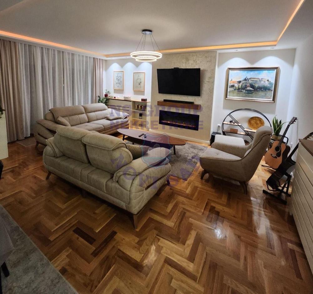 Glavna slika -Šestosoban stan na prodaju, 162m2, 308.490€