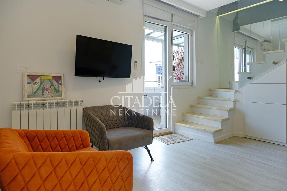 Slika 5 - Pećska, Petosoban stan na prodaju, 118m2, 383.500€