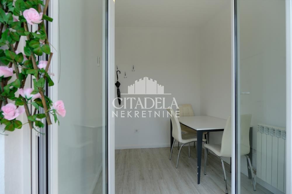 Slika 10 - Pećska, Petosoban stan na prodaju, 118m2, 383.500€
