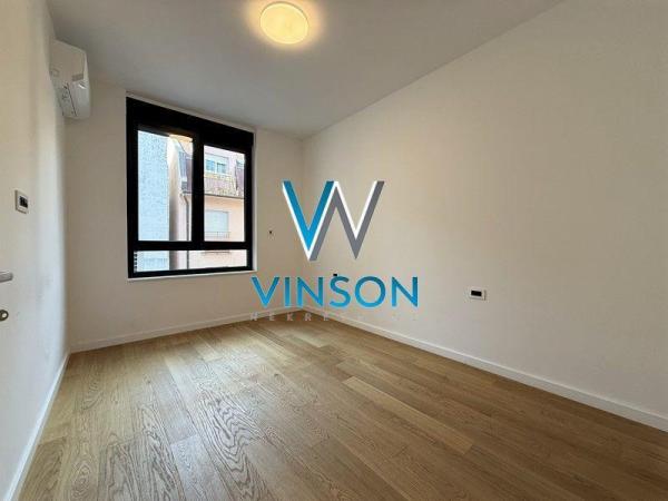 Slika 9 - Radnička,  Lokal za izdavanje, 112m2, 1.680€