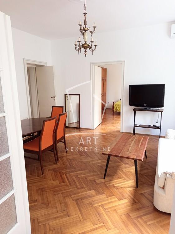 Slika 7 - Njegoševa, Troiposoban stan za izdavanje, 88m2, 1.500€
