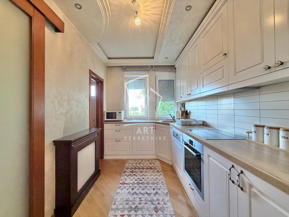 Slika 5 - Mickijevičeva, Trosoban stan na prodaju, 113m2, 268.000€
