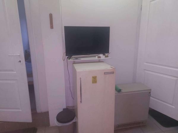 Slika 5 - Sremski Karlovci,  Kuća za izdavanje, 70m2, 80€