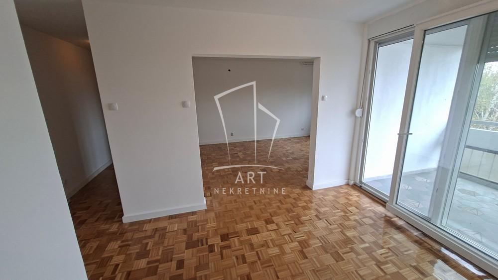 Slika 1 - Blagoja Jovovića, Trosoban stan na prodaju, 77m2, 245.000€