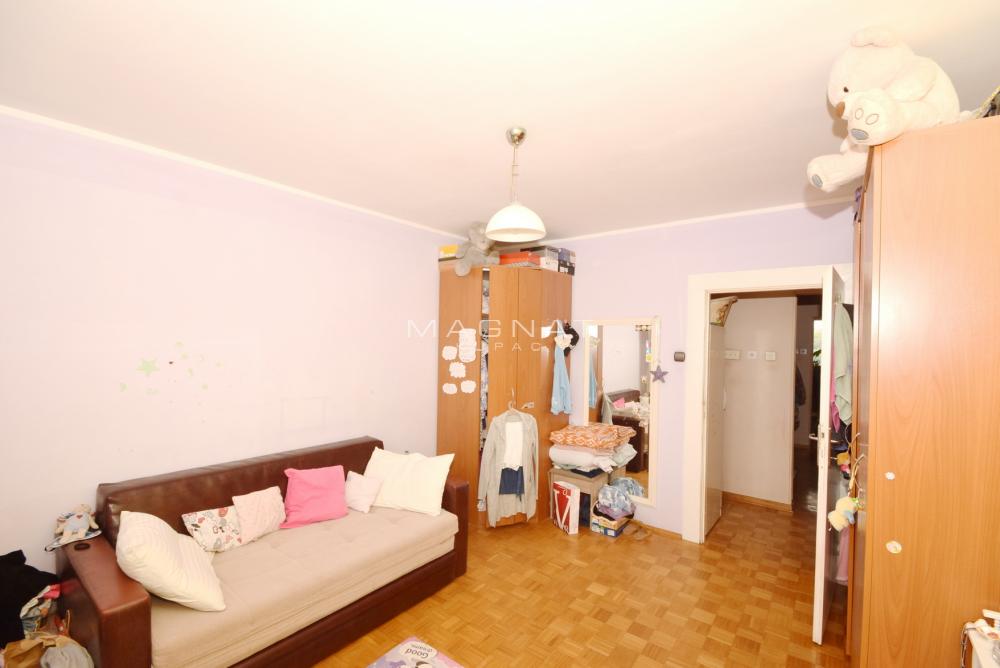 Slika 8 - Dragice Končar, Trosoban stan na prodaju, 95m2, 215.000€
