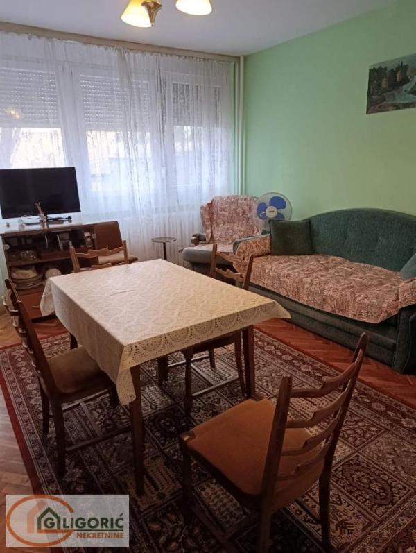 Slika 2 - Radovana Simiće Cige, Trosoban stan za izdavanje, 72m2, 600€