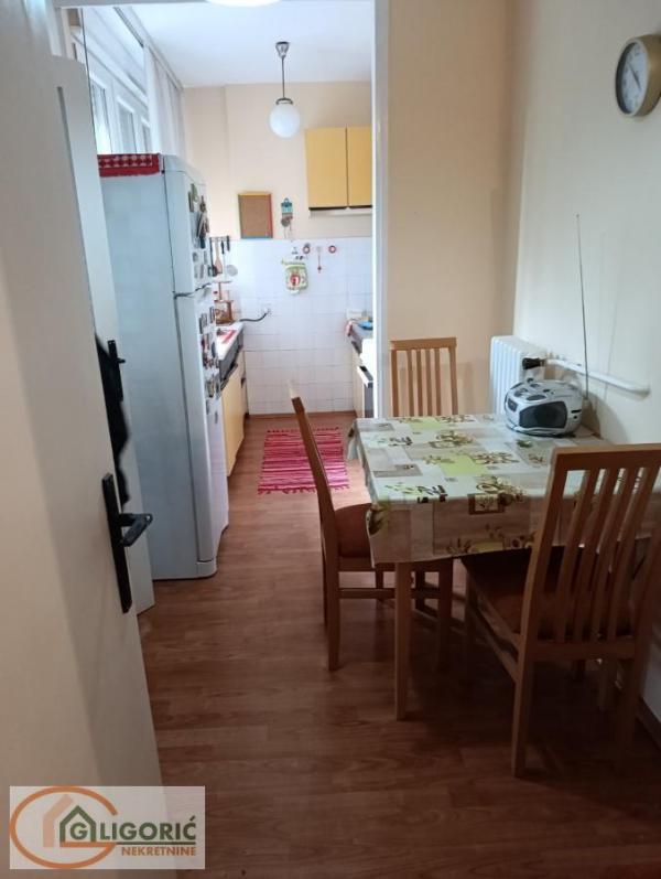 Slika 1 - Radovana Simiće Cige, Trosoban stan za izdavanje, 72m2, 600€