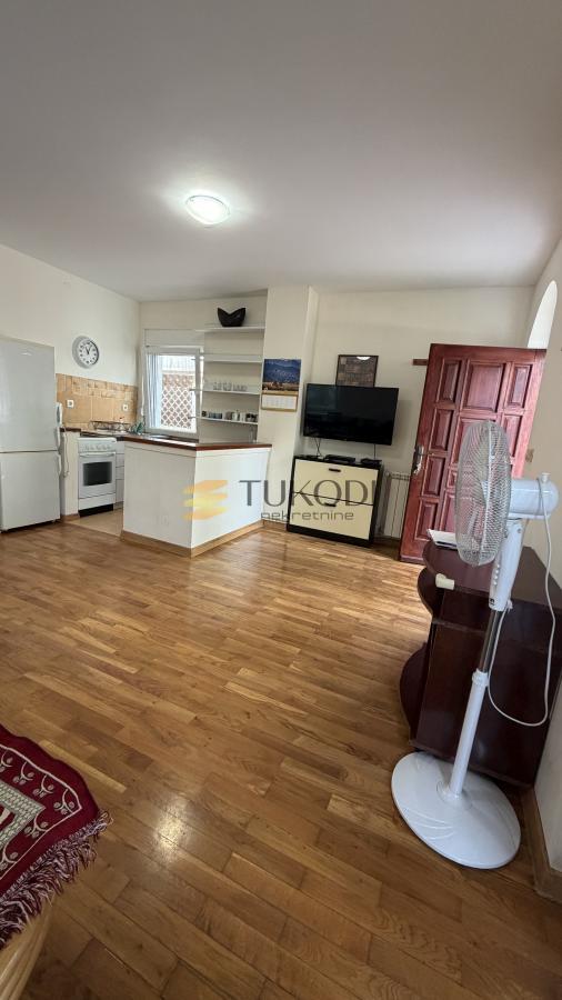 Slika 4 - Trosoban stan za izdavanje, 70m2, 900€
