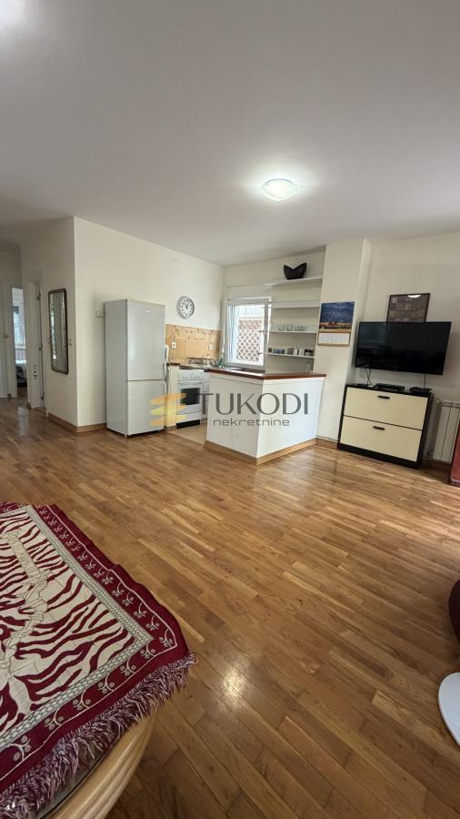 Slika 6 - Trosoban stan za izdavanje, 70m2, 900€