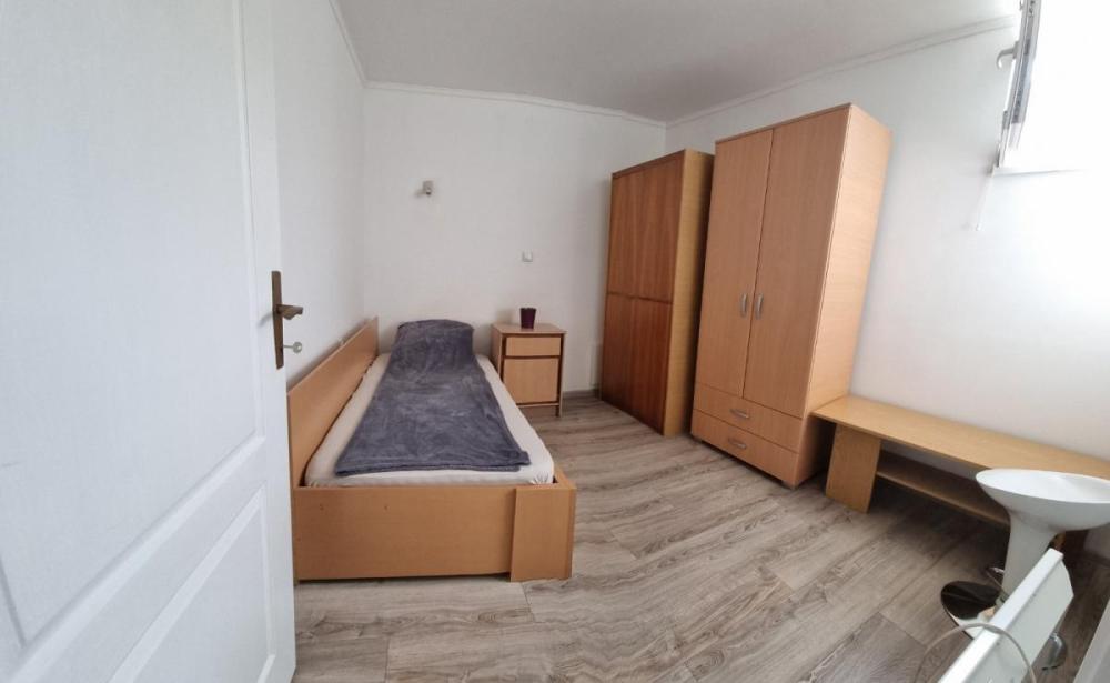 Slika 7 - Jednoiposoban stan na prodaju, 30m2, 60.000€