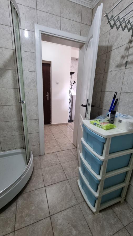 Slika 9 - Jednoiposoban stan na prodaju, 30m2, 60.000€