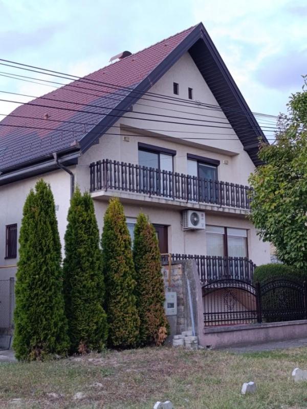 Slika 1 -  Kuća na prodaju, 333m2, 501.000€