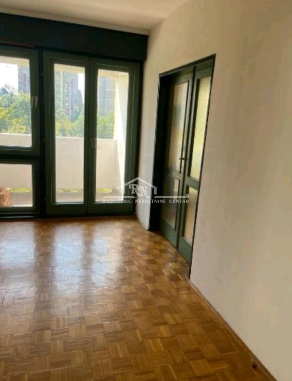 Slika 4 - Vidikovački venac, Trosoban stan za izdavanje, 77m2, 650€