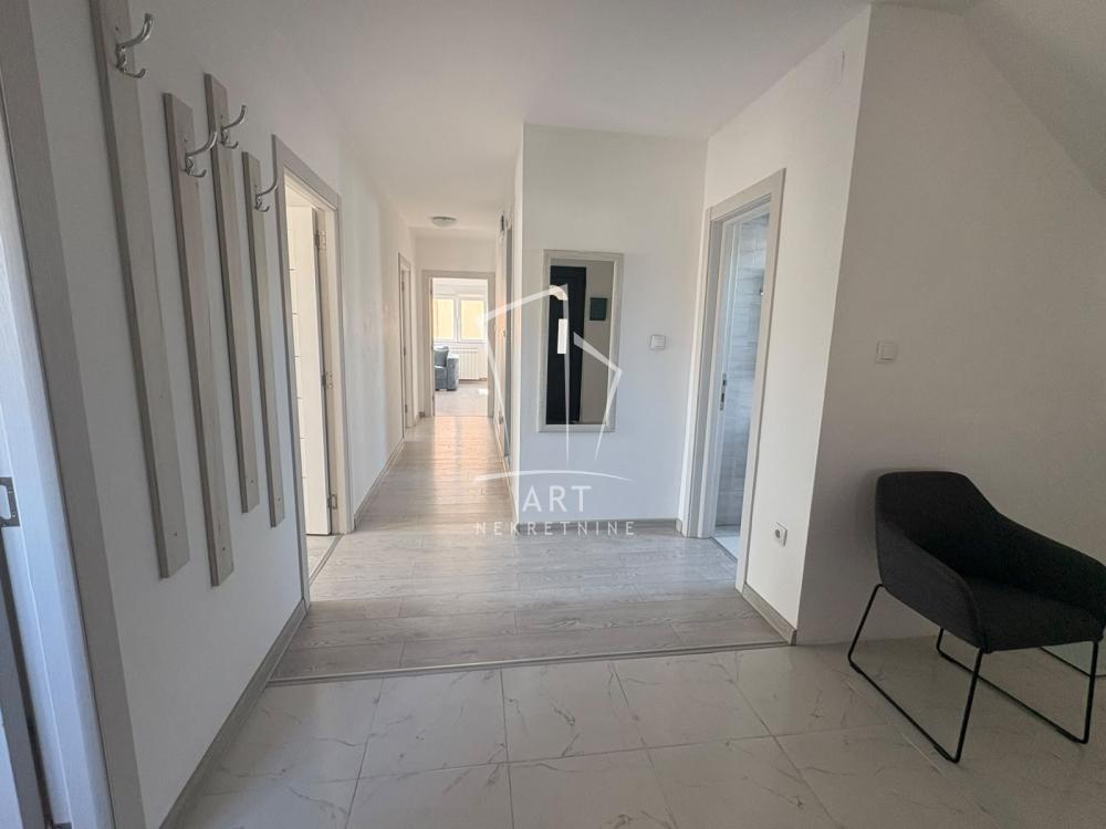 Slika 9 - Vojvođanska, Troiposoban stan za izdavanje, 100m2, 900€
