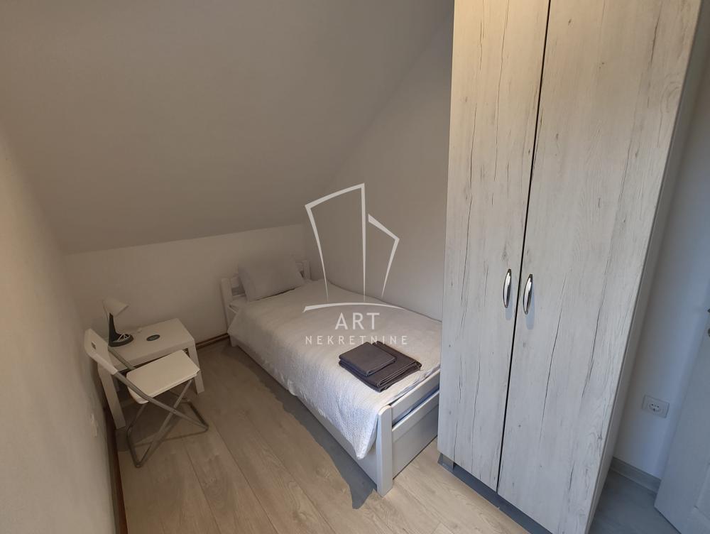 Slika 6 - Vojvođanska, Troiposoban stan za izdavanje, 100m2, 900€