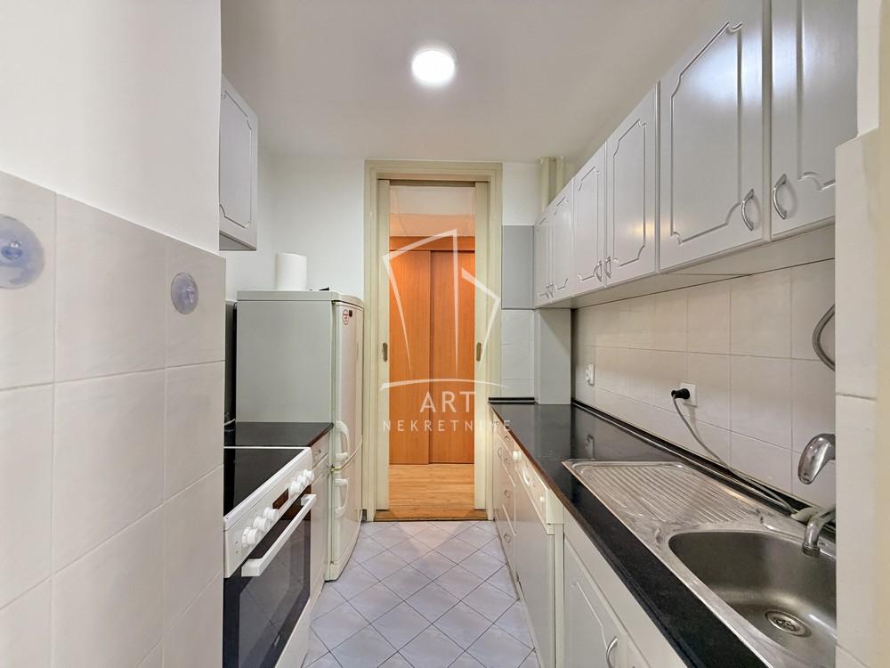Slika 10 - Dobračina, Troiposoban stan za izdavanje, 90m2, 1.100€