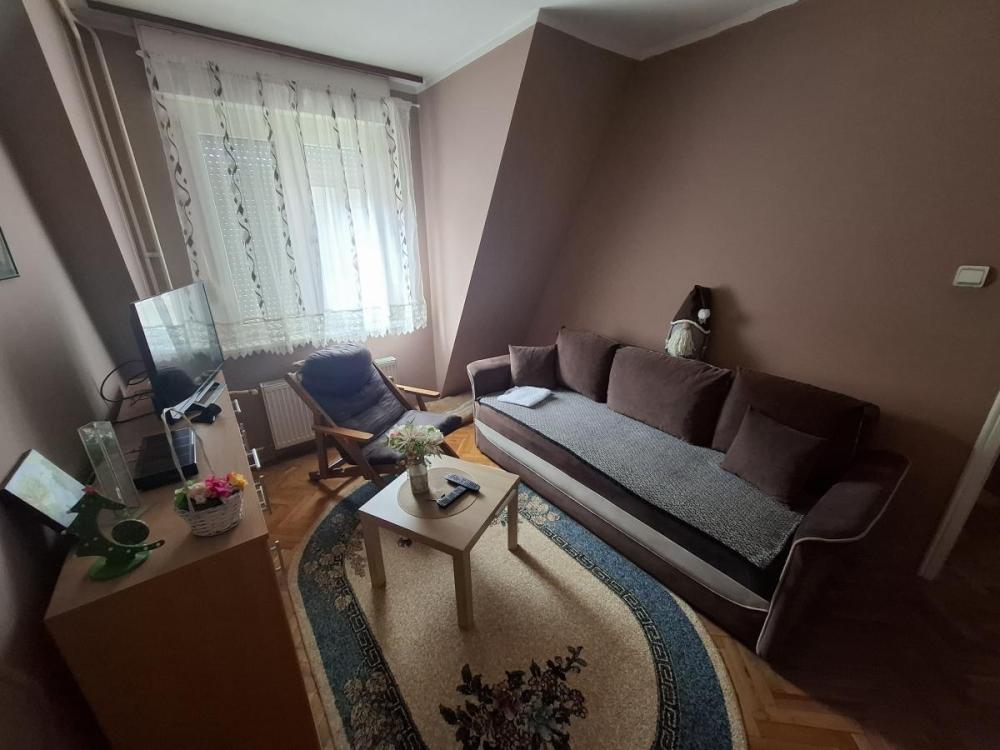 Slika 6 - Dvosoban stan za izdavanje, 49m2, 500€
