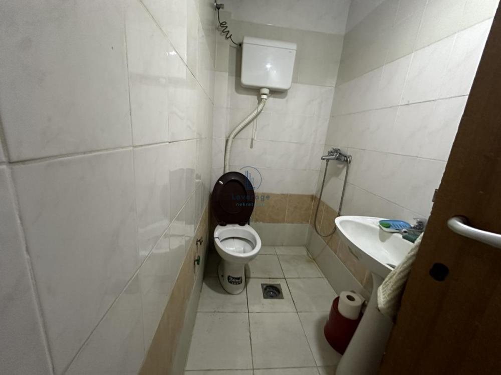 Slika 3 -  Lokal za izdavanje, 70m2, 370€