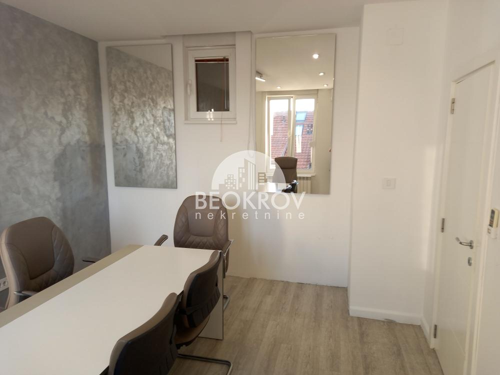 Slika 4 - Đakovačka, Četvoroiposoban stan na prodaju, 118m2, 383.500€
