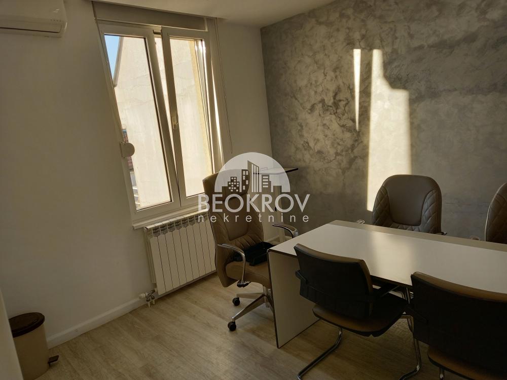 Slika 5 - Đakovačka, Četvoroiposoban stan na prodaju, 118m2, 383.500€