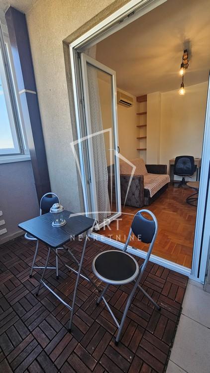 Slika 10 - Nikšićka, Jednoiposoban stan za izdavanje, 37m2, 600€