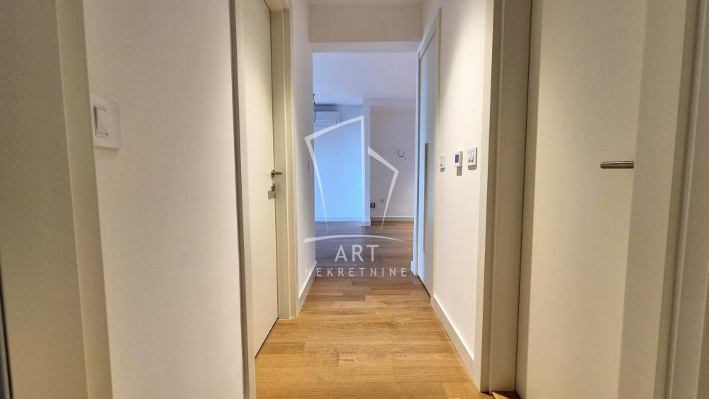 Slika 11 - Batutova, Trosoban stan za izdavanje, 77m2, 1.000€
