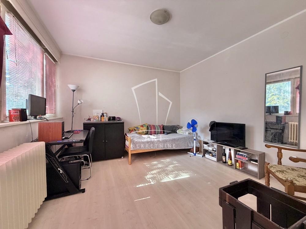 Glavna slika -Požeška, Dvosoban stan na prodaju, 43m2, 154.800€