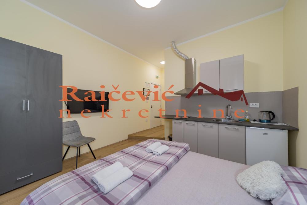 Slika 8 - Karadjordjeva, Šestoiposoban stan na prodaju, 211m2, 890.000€