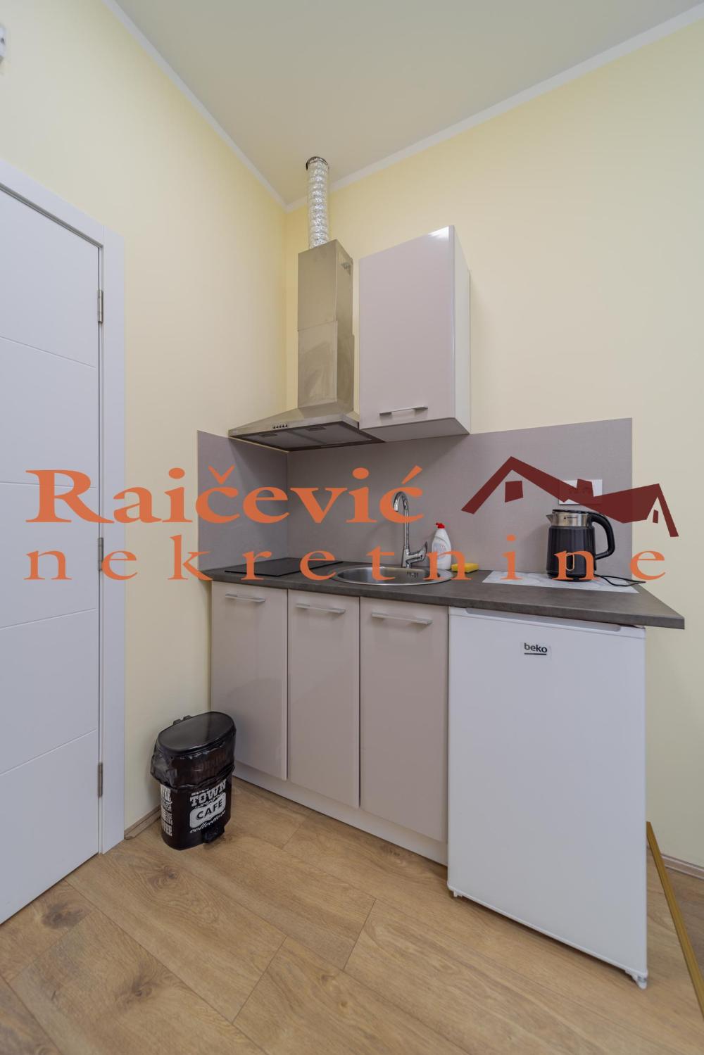 Slika 11 - Karadjordjeva, Šestoiposoban stan na prodaju, 211m2, 890.000€