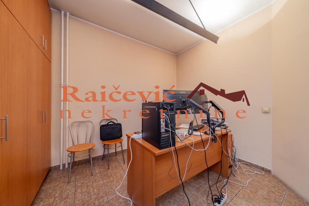 Slika 4 - Pozeska,  Lokal na prodaju, 138m2, 280.000€