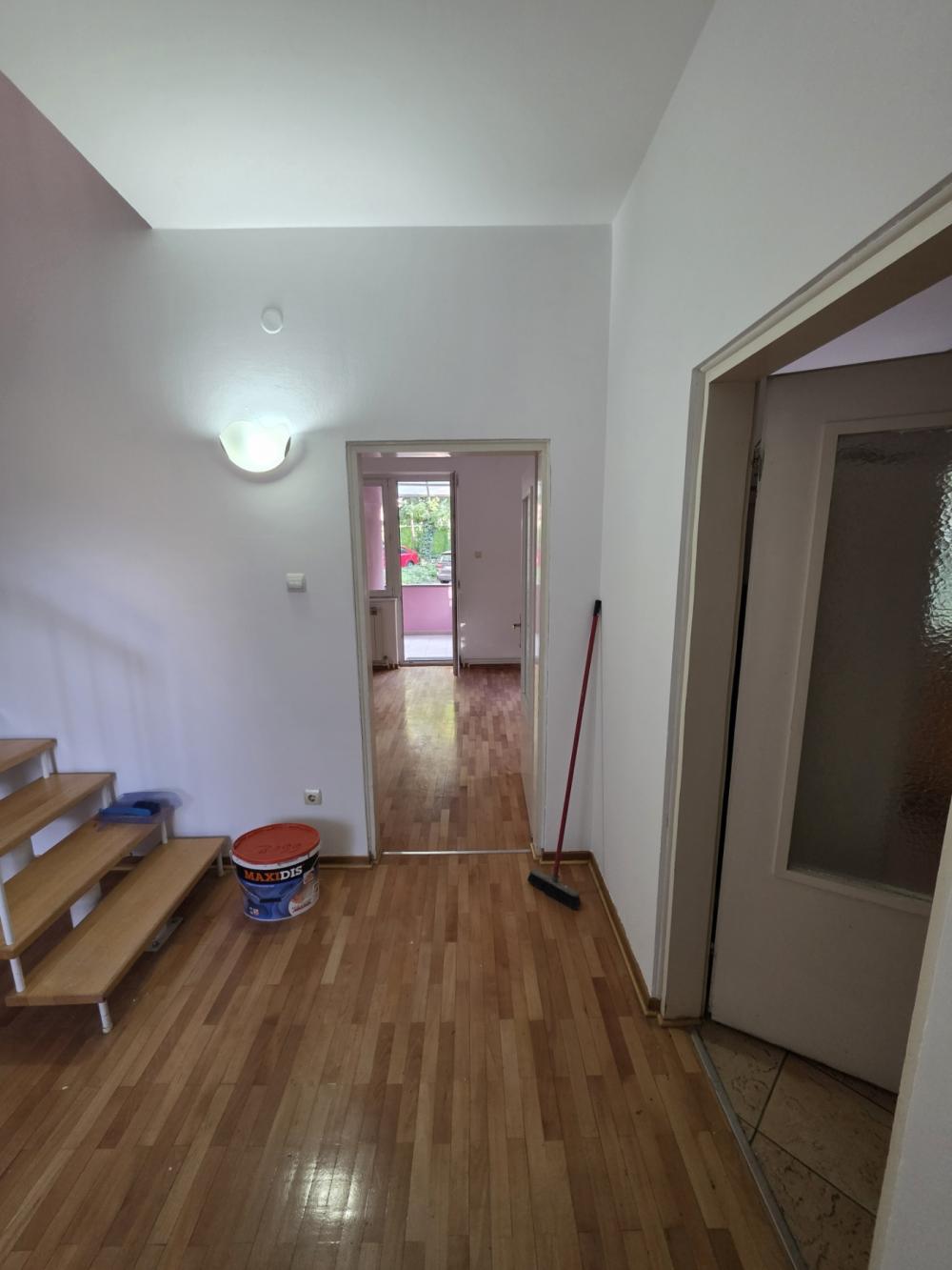 Slika 6 - Kronštatska, Četvorosoban stan za izdavanje, 104m2, 1.500€