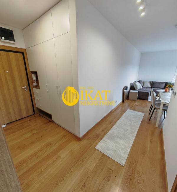 Slika 9 - Bulevar Kralja Aleksandra, Dvoiposoban stan za izdavanje, 56m2, 750€