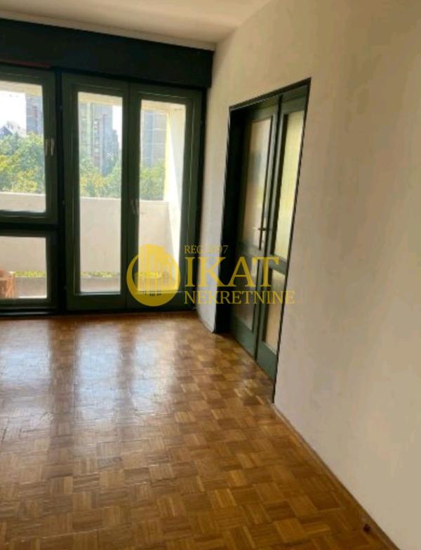 Slika 2 - Vidikovački venac, Trosoban stan za izdavanje, 77m2, 650€