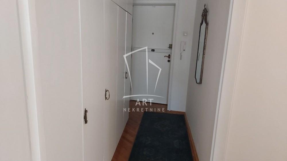 Slika 5 - Carigradska, Dvosoban stan za izdavanje, 63m2, 800€