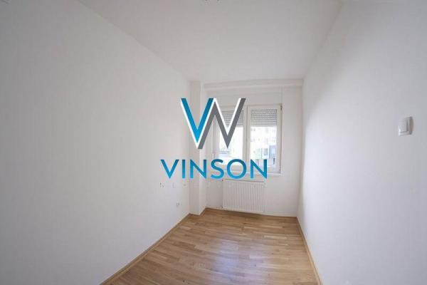 Slika 4 - Bulevar oslobođenja,  Lokal za izdavanje, 55m2, 500€