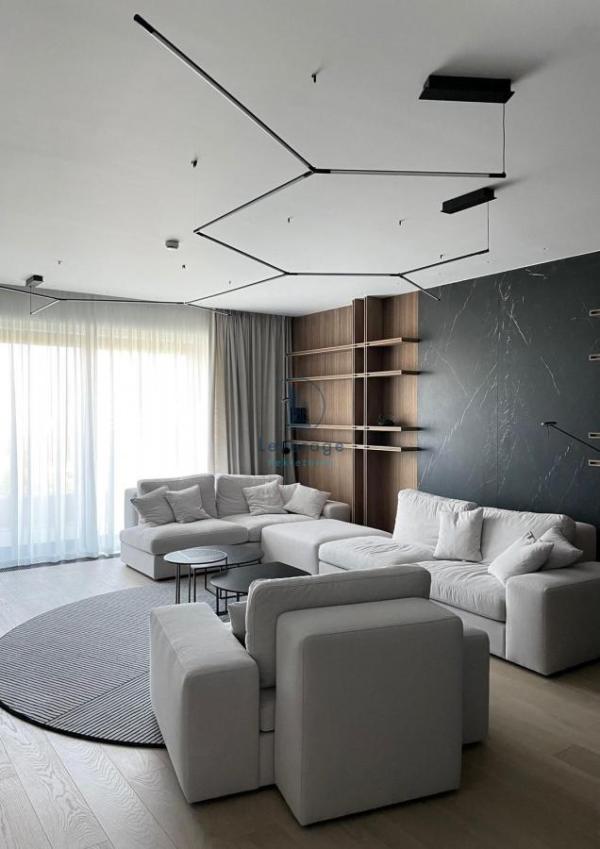Slika 2 - Trosoban stan za izdavanje, 147m2, 4.500€