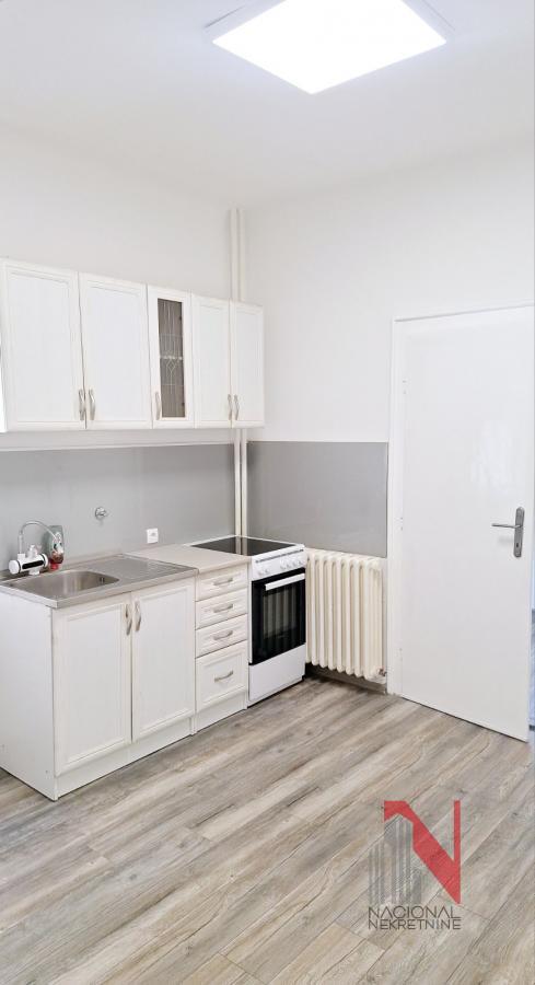 Slika 2 - VOJVODE MISICA, Troiposoban stan za izdavanje, 85m2, 700€