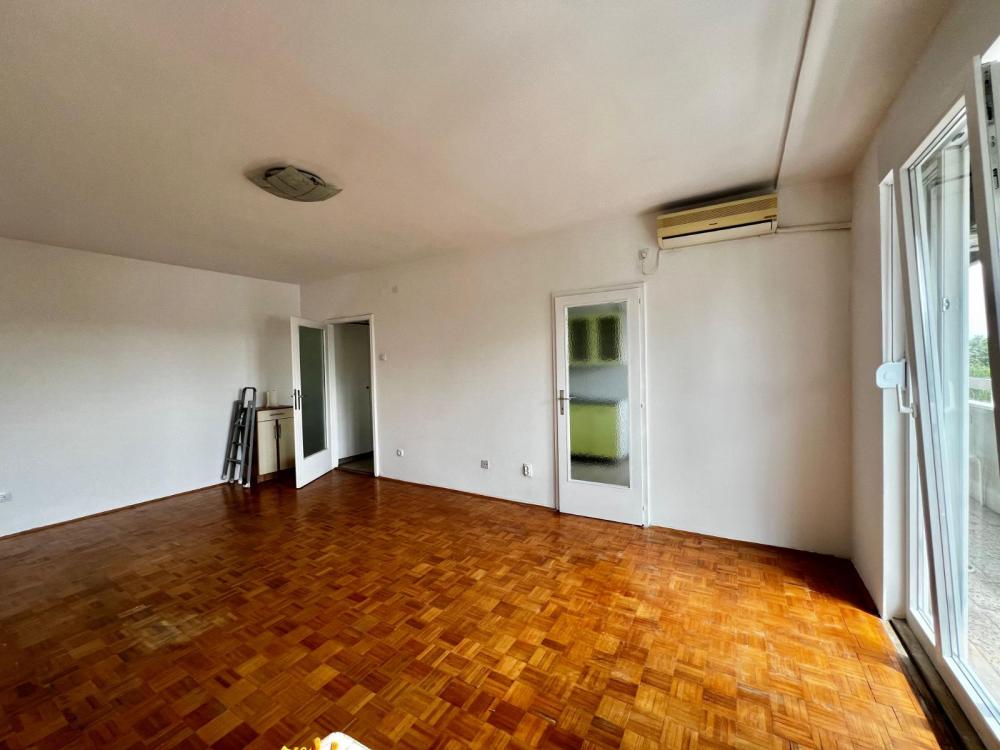 Slika 5 - Kej Oslobođenja, Trosoban stan za izdavanje, 70m2, 700€