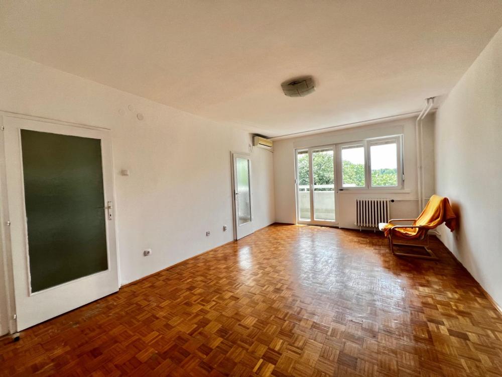 Slika 3 - Kej Oslobođenja, Trosoban stan za izdavanje, 70m2, 700€