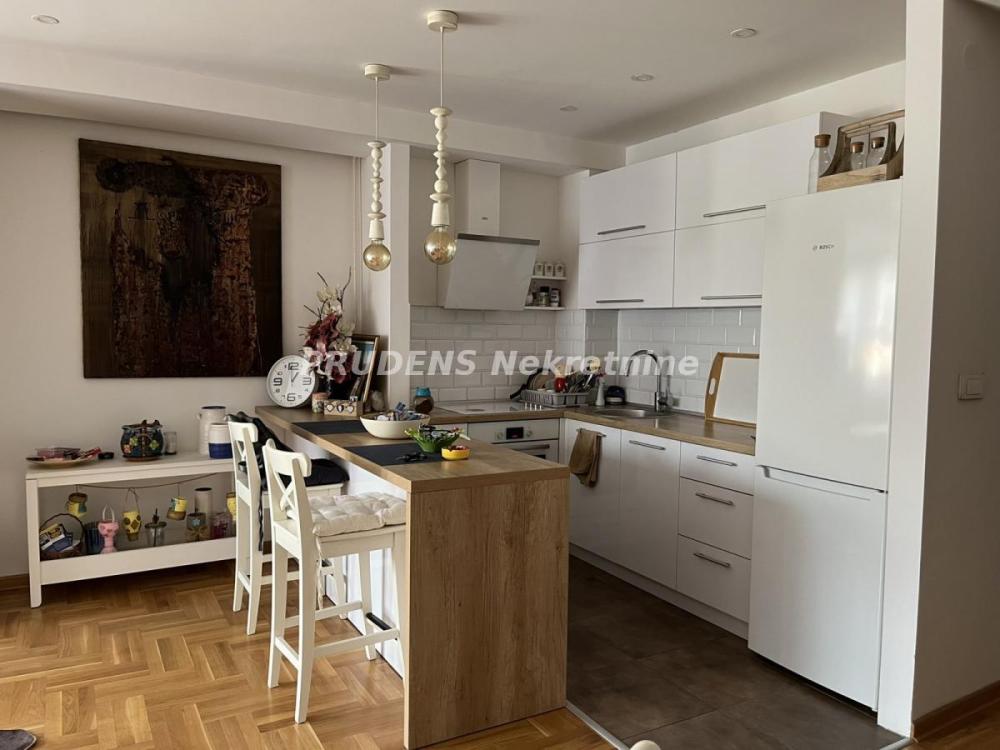 Slika 3 - Josipa Šenera, Trosoban stan na prodaju, 137m2, 375.000€